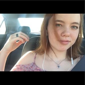 Meet your Posher, Brielle